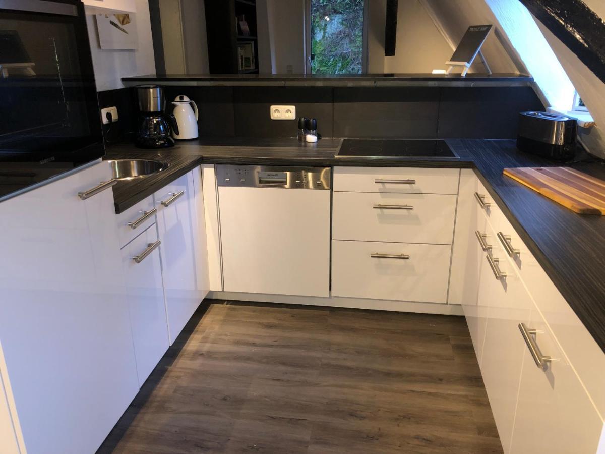 Schoene Ferienwohnung Altes Gebaelk Fachwerkhaus Bacharach Bagian luar foto