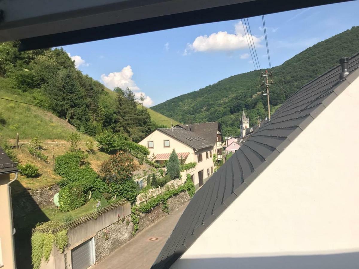 Schone Ferienwohnung Altes Gebalk Fachwerkhaus Bacharach Bagian luar foto